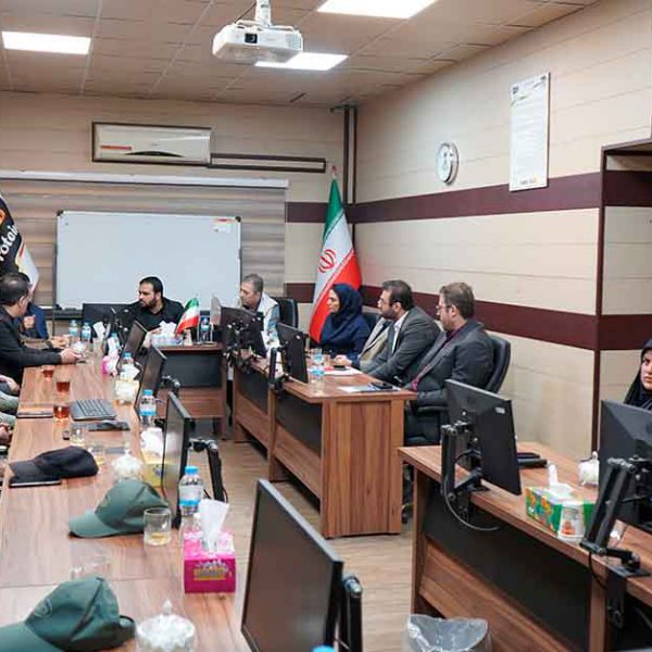 تقدیراز بسیجیان به مناسبت هفته بسیج 01